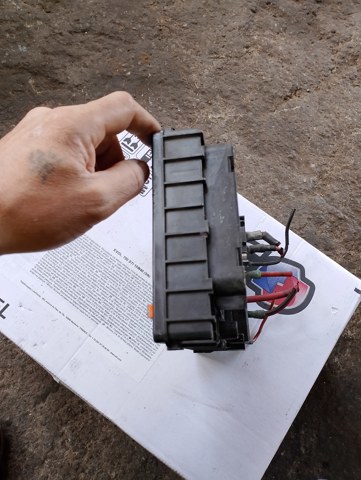 Блок запобіжників — фото 9