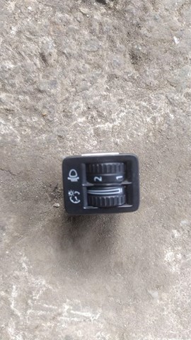 Кнопка коректора фар vw — фото 3