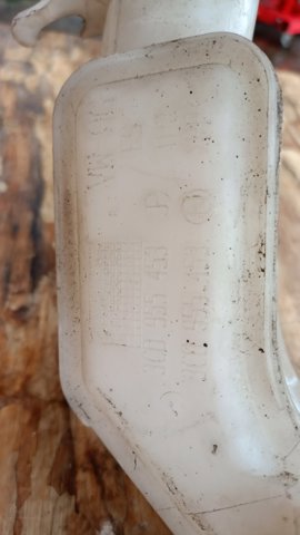 Бачок омивача скла — фото 2