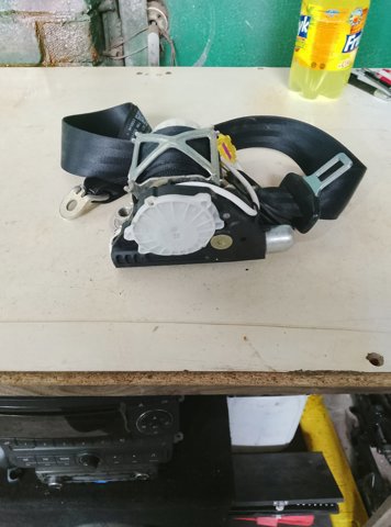 Ремінь безпеки передній правий — фото 4