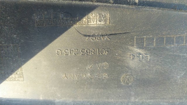 Центральна консоль Volkswagen PASSAT B6 — фото 3