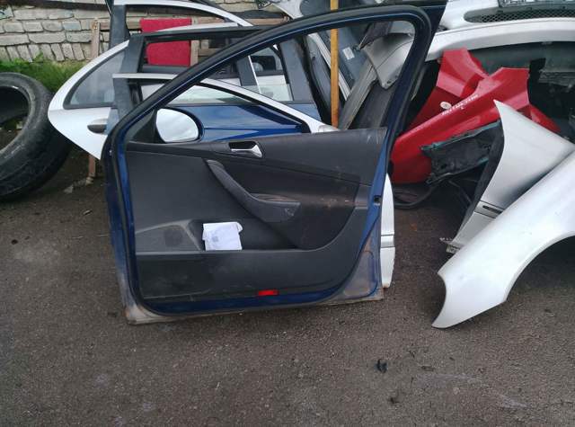 Двері передні, праві — фото 2