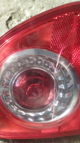 Фонарь задний левый внутренний — фото 2