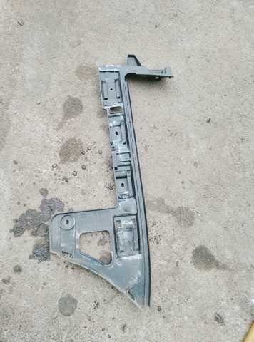 Кронштейн заднего бампера — фото 3
