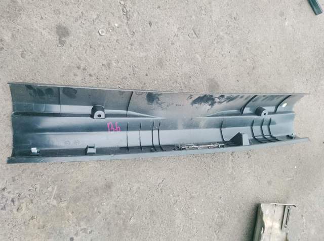 Обшивка кришки багажника — фото 4