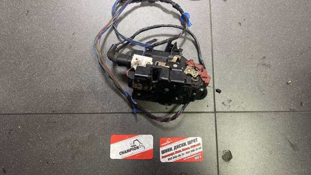 Замок передньої двері, правої — фото 3