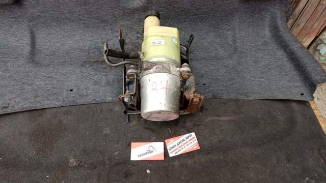 Кронштейн насоса — фото 22