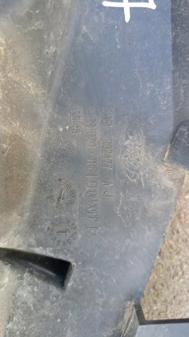 Кронштейн переднього бампера — фото 3