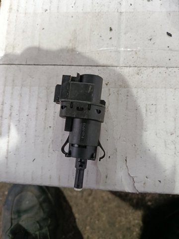 Датчик включення стопсигналу — фото 6