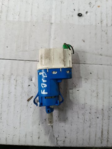 Датчик включення стопсигналу — фото 9