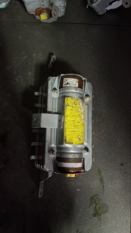 Подушка безопасности (AIRBAG) пассажирская