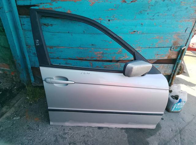 Двері передні, праві