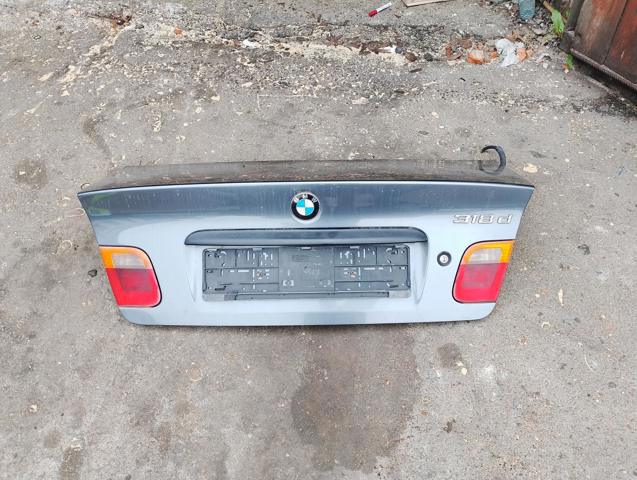 Кришка багажника — фото 2