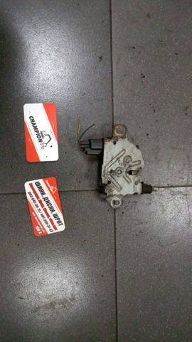 Замок капота — фото 2