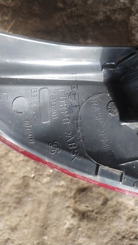 Фонарь задний левый — фото 4