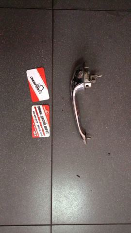 Ручка передньої двері зовнішня права — фото 4