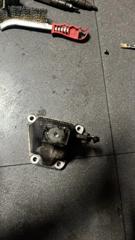 Кронштейн опоры двигателя — фото 2