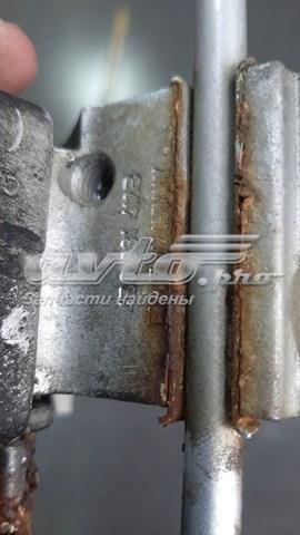 Петля двери передней правой — фото 2