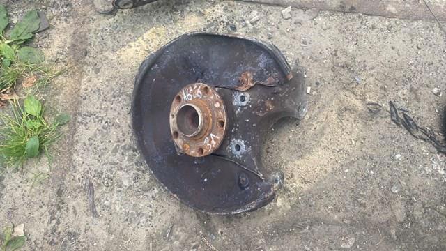 Цапфа (поворотный кулак) задний левый — фото 2