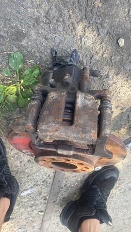 Суппорт тормозной задний правый — фото 2