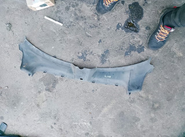 Накладка верхня передньої панелі/супорту радіатора — фото 3