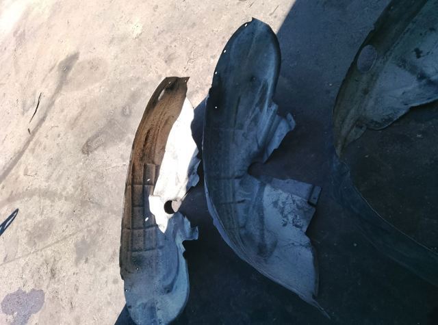 Підкрилок заднього крила, правий — фото 3