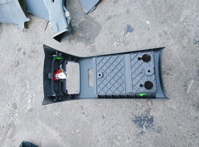 Консоль панели управления центральная — фото 6