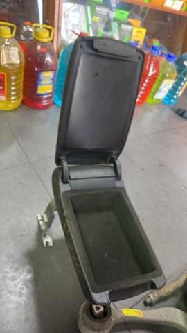 Пілокотник Ауді а6с6 — фото 3