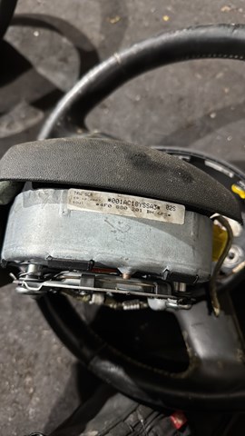 Подушка безопасности (AIRBAG) водительская — фото 3