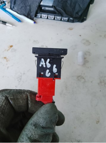 Кнопка включения — фото 4