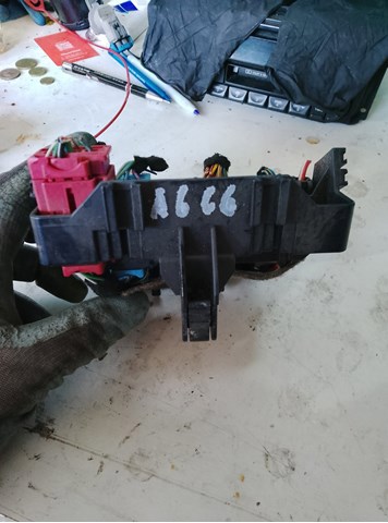 Кронштейн разъемов — фото 7