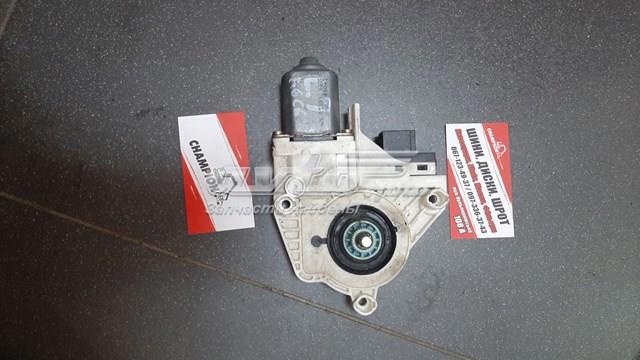 Мотор стеклоподъемника двери задней левой — фото 2