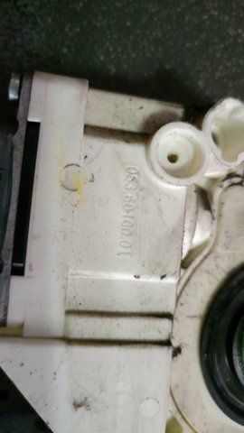 Мотор стеклоподъемника двери задней правой — фото 4