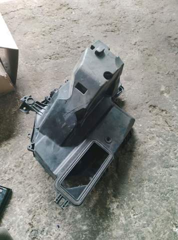 Корпус блока запобіжників — фото 5