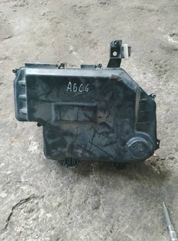 Корпус блоку запобіжників — фото 9