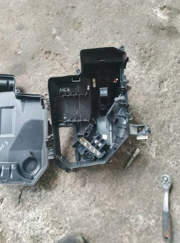 Корпус блоку запобіжників — фото 7