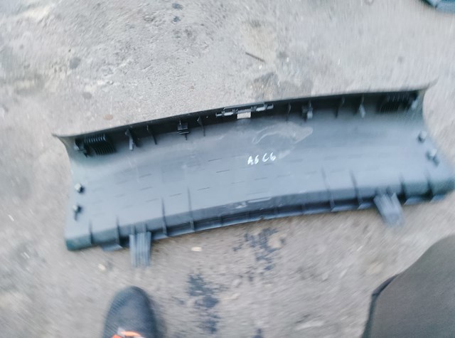 Облицювання задньої панелі багажника — фото 3