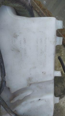 Бачок омивача скла — фото 3