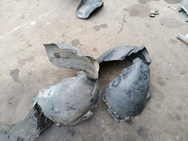 Подкрылок передний — фото 2