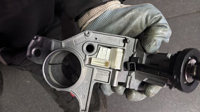 Замок зажигания в сборе — фото 2