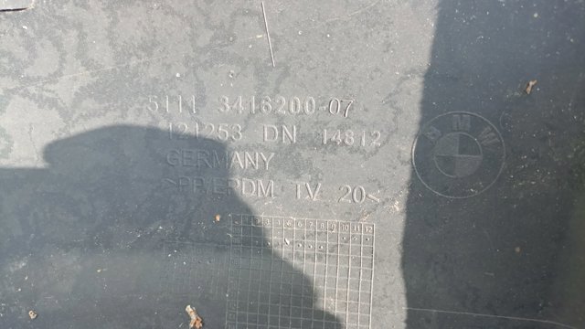 Бампер передній