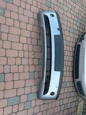 Решетка бампера переднего правая