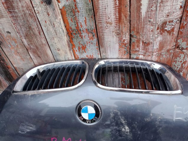 Решітка радіатора права