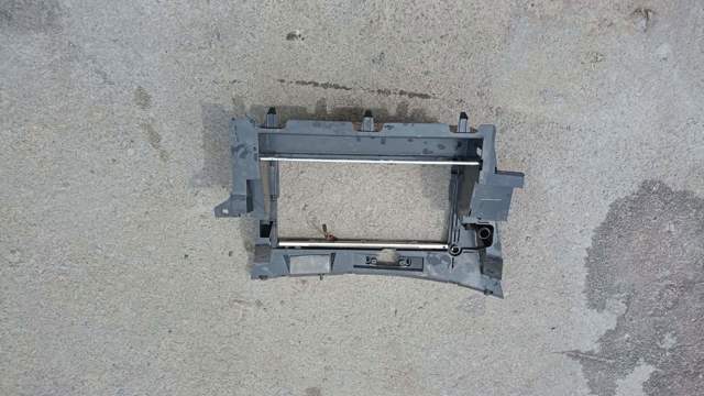 Ящик для рукавичок (бардачок) — фото 2