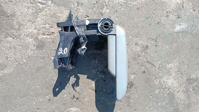 Підлокітник центральній консолі