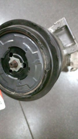 Компресор кондиціонера (дефект шківа) — фото 5