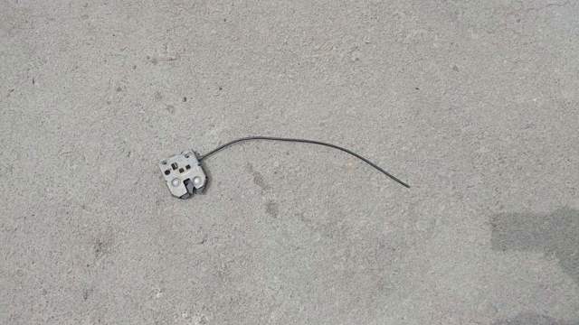 Замок задней двери — фото 2