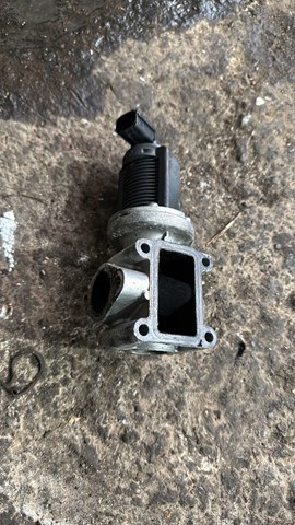 Клапан EGR рециркуляции газов — фото 2