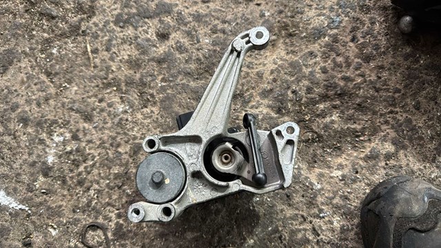 Клапан (актуатор) привода заслонок впускного коллектора — фото 2