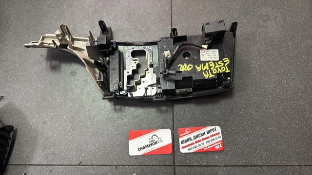 Панель управления кондиционером TOYOTA Estima — фото 2